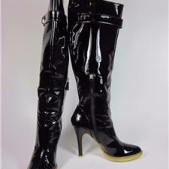 Gucci Shoes - GUCCI: Shiny Black, Leather & Logo Tall Boots